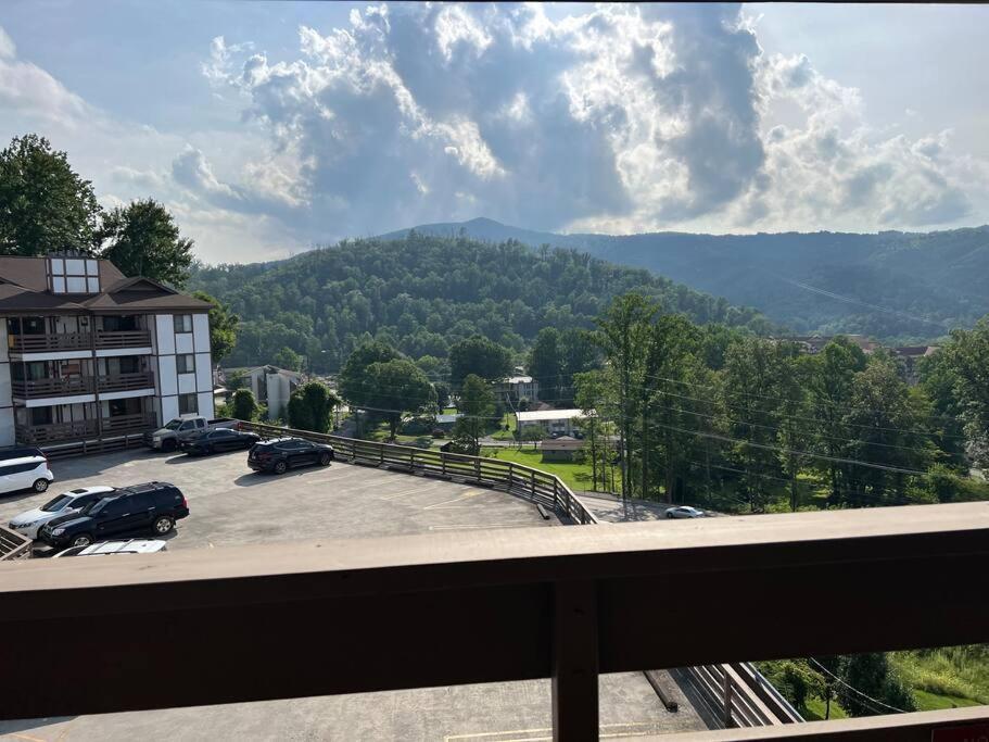 & Mountain View 5 Mins From Downtown Appartement *